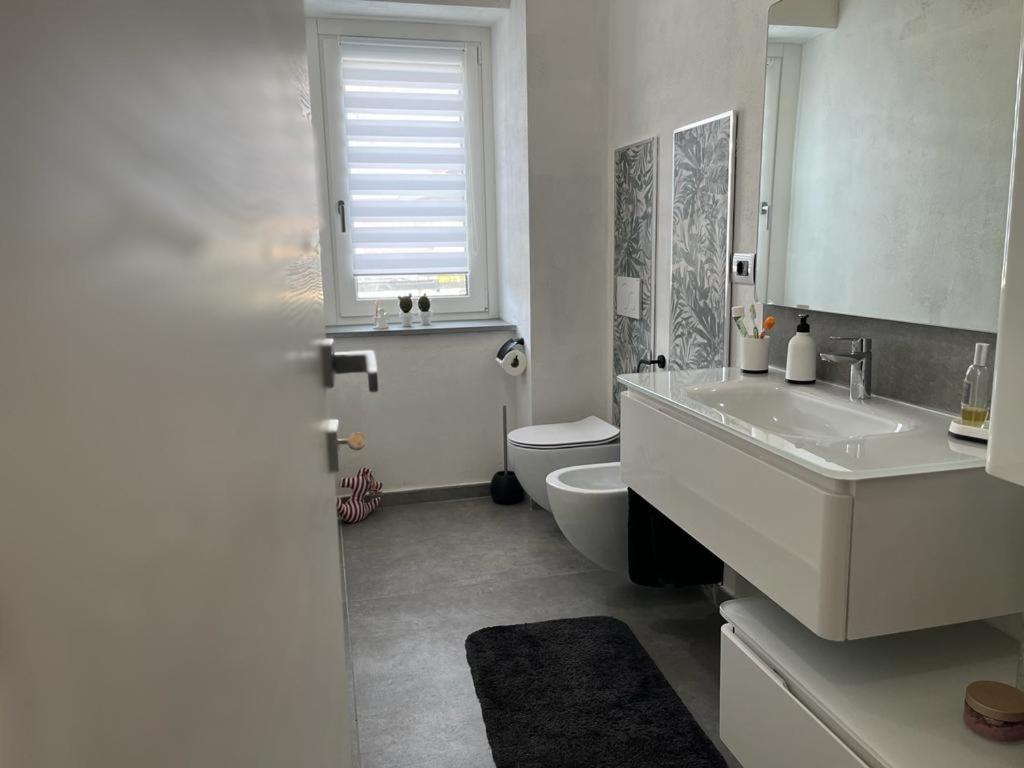 Apartament Casa Feby Aosta Zewnętrze zdjęcie